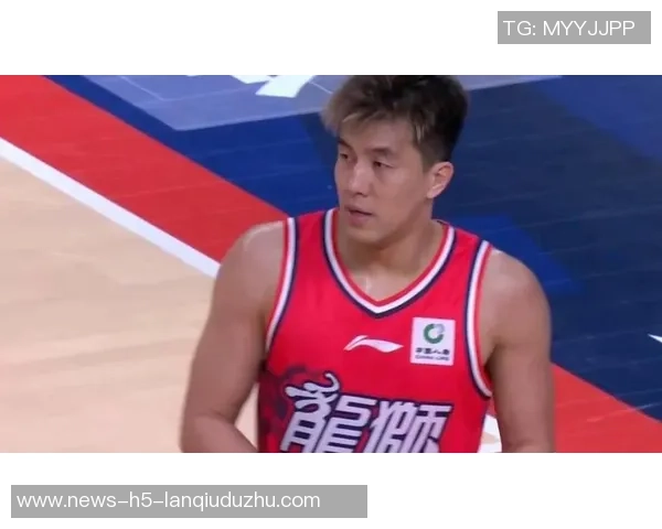 郭艾伦状态回暖20投10中斩获25分3篮板6助攻尽管有5次失误表现依旧可圈可点